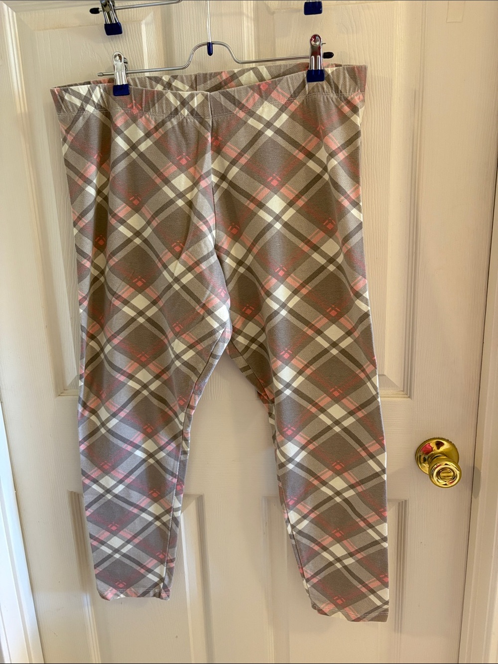 Women’s plaid leggings- Gray and Pink